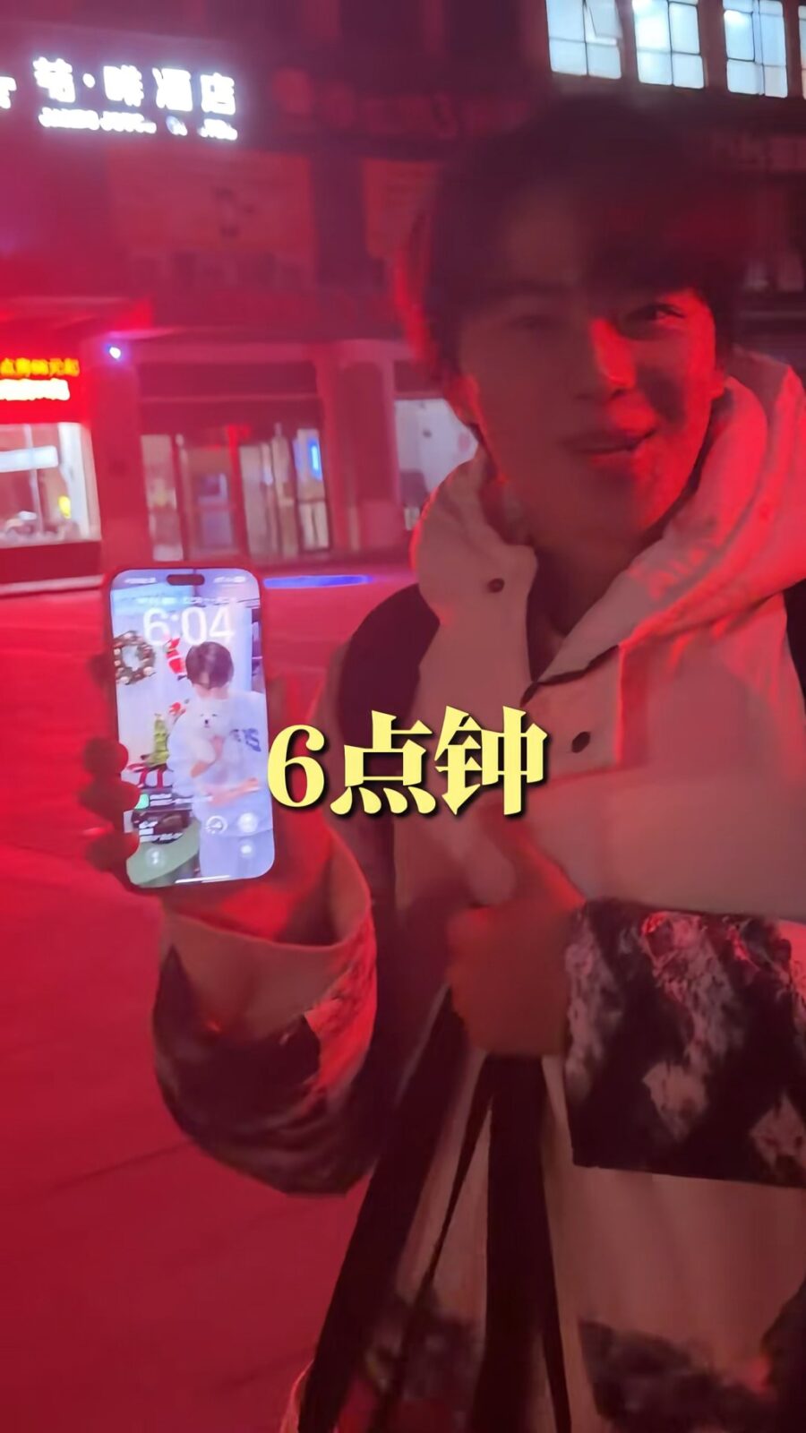 另一天，林正峰早上6時便已出門開工。