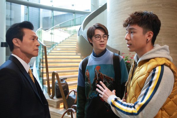 林正峰（中）在《有種好男人》中飾演張國強（左）的兒子。