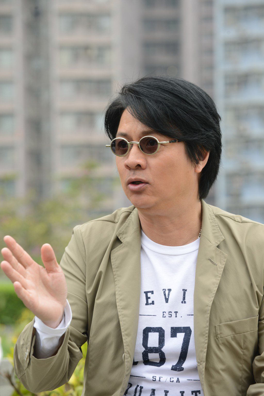 尹天照近年已甚少在香港的幕前演出中露面。