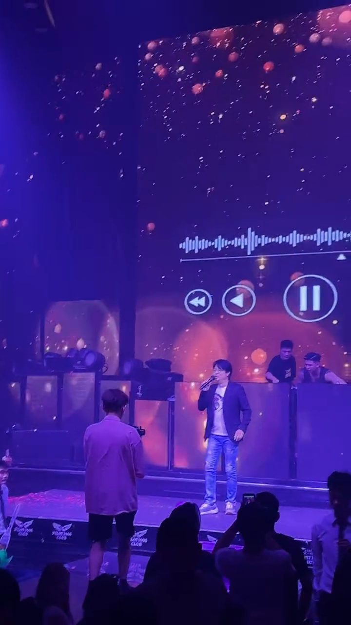 尹天照現時主要在內地登台演出。