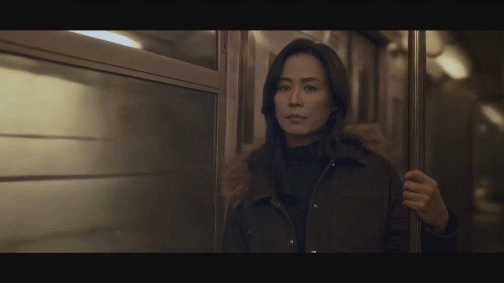 宣萱與古天樂在MV中擦身而過。