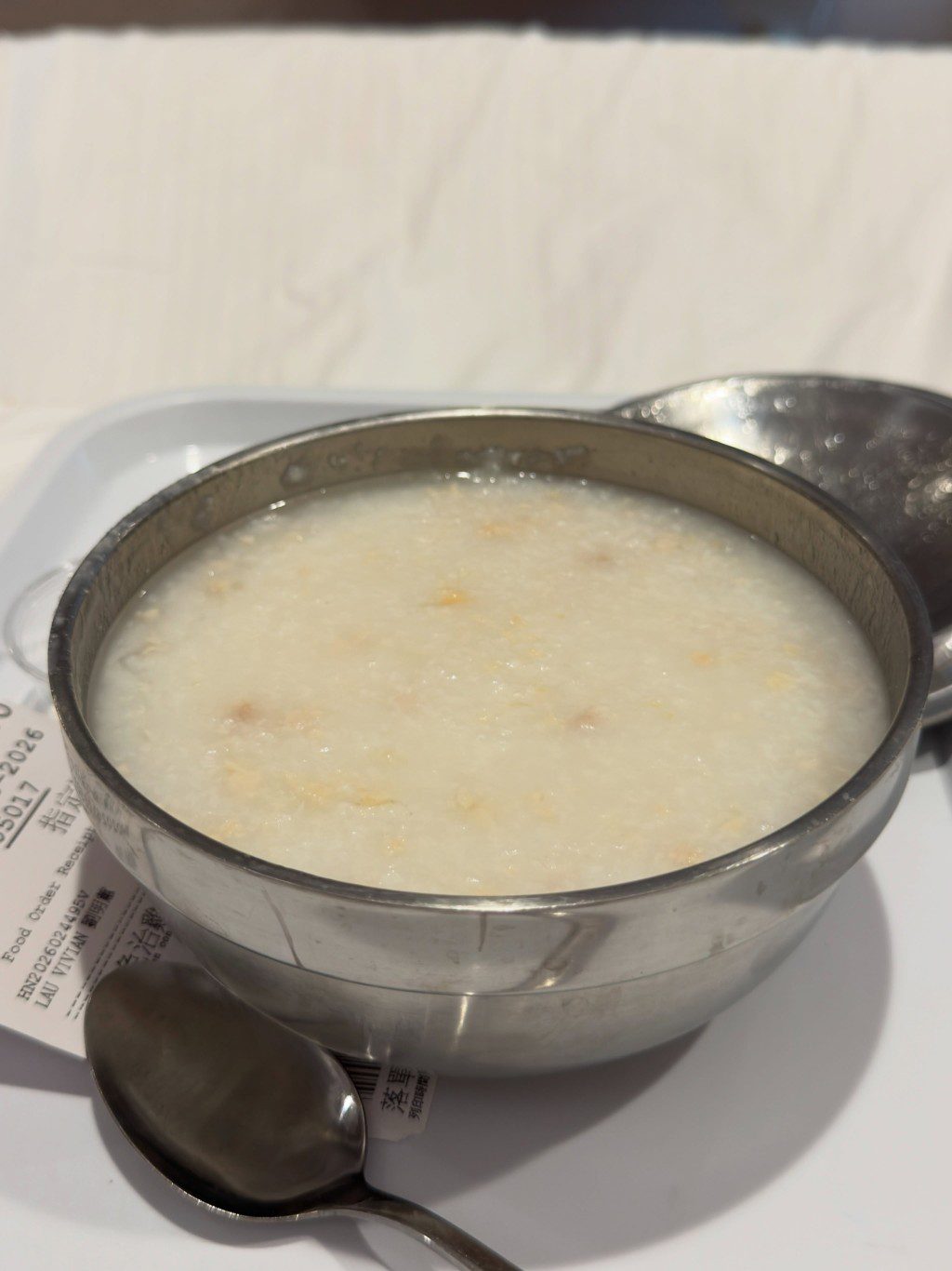 術後飲食需保持清淡。