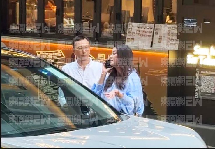 廖碧兒與一名男子同行，《東周刊》再獨家爆料男方身份為呂禮章。（《東周刊》圖片）