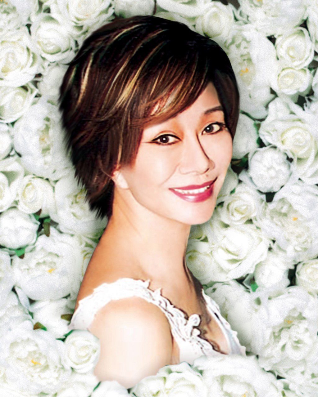 李忠琛曾有兩段婚姻,首任妻子為已故才女林燕妮,二人育有一子李凱豪。