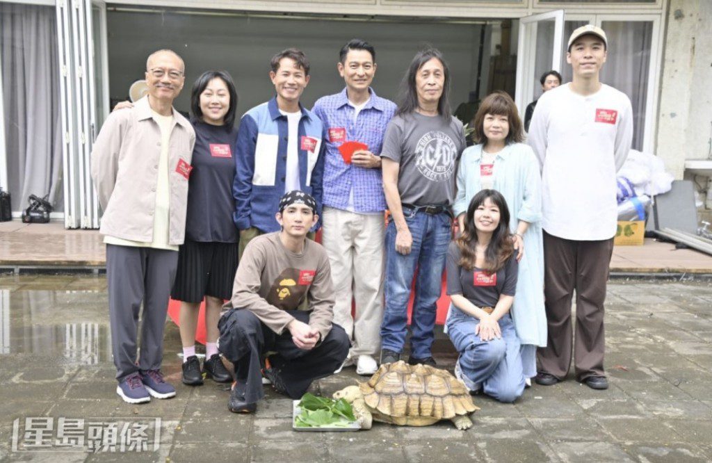 對於賀歲電影《關於那隻烏龜的故事》的演員陣容,阮小儀選擇保持神秘。