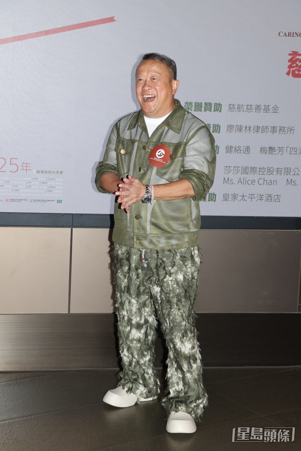 曾志偉透露曾寶儀會在香港多留幾天，與他一同慶祝父親節。
