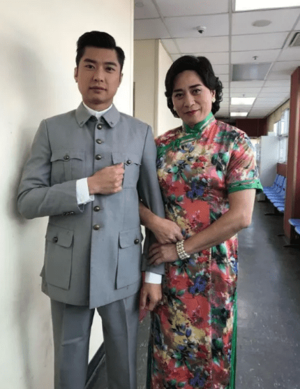 歐瑞偉與李偉健的造型充滿喜感。