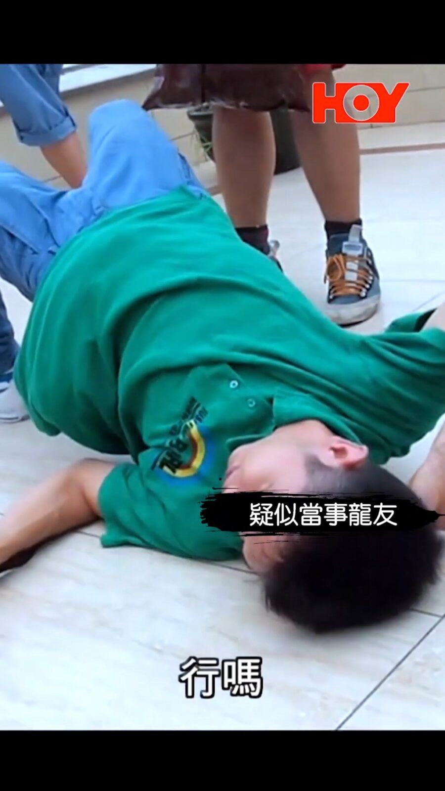 即使要躺在地上拍照也沒問題。