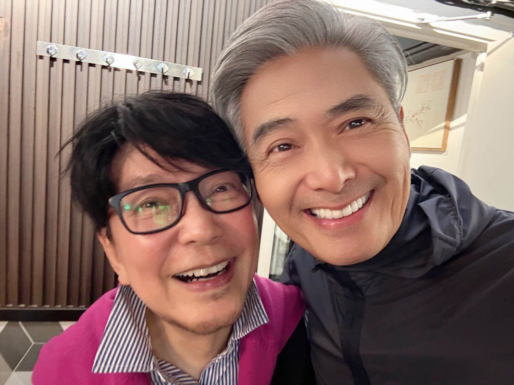 周潤發狀態極佳,歲月痕跡不多。