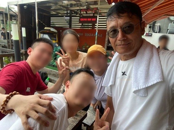 苗僑偉當時也在一起。