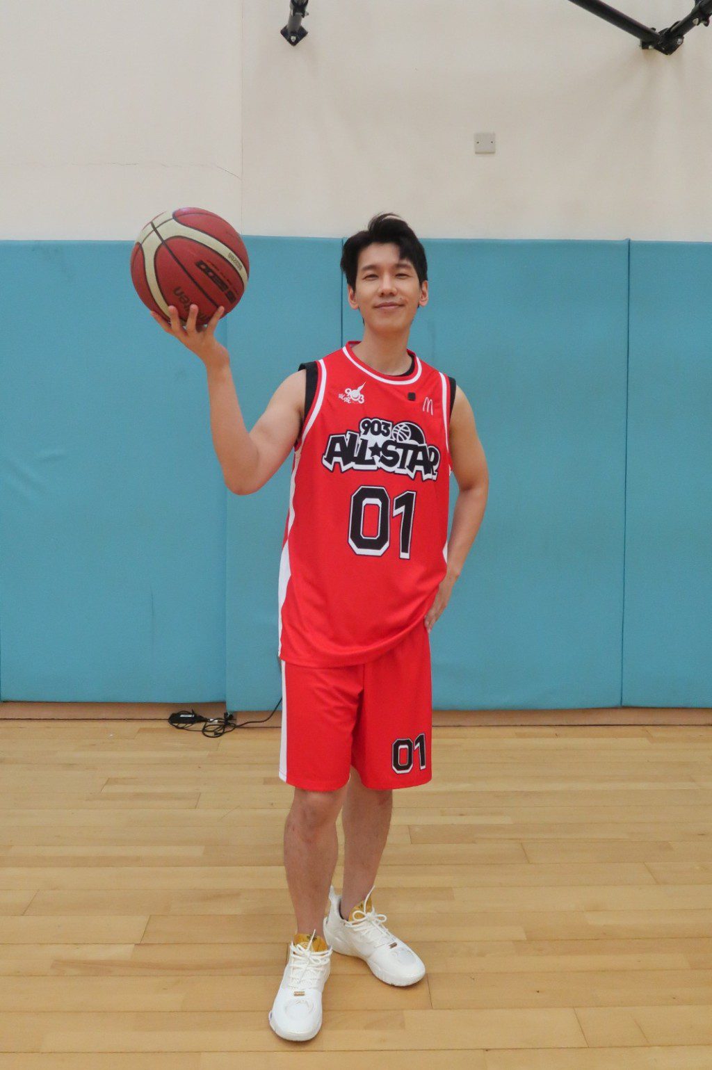 校園熱身賽首站於香港浸會大學附屬學校王錦輝中小學舉行。
