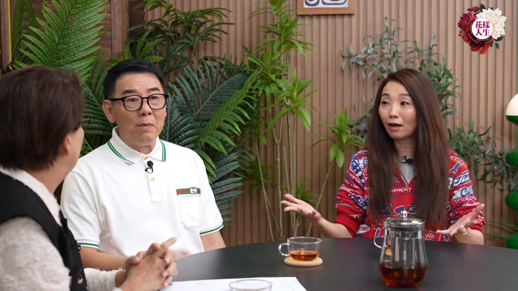 許秋怡指自己的狀況是:「我現在都快走不了。」