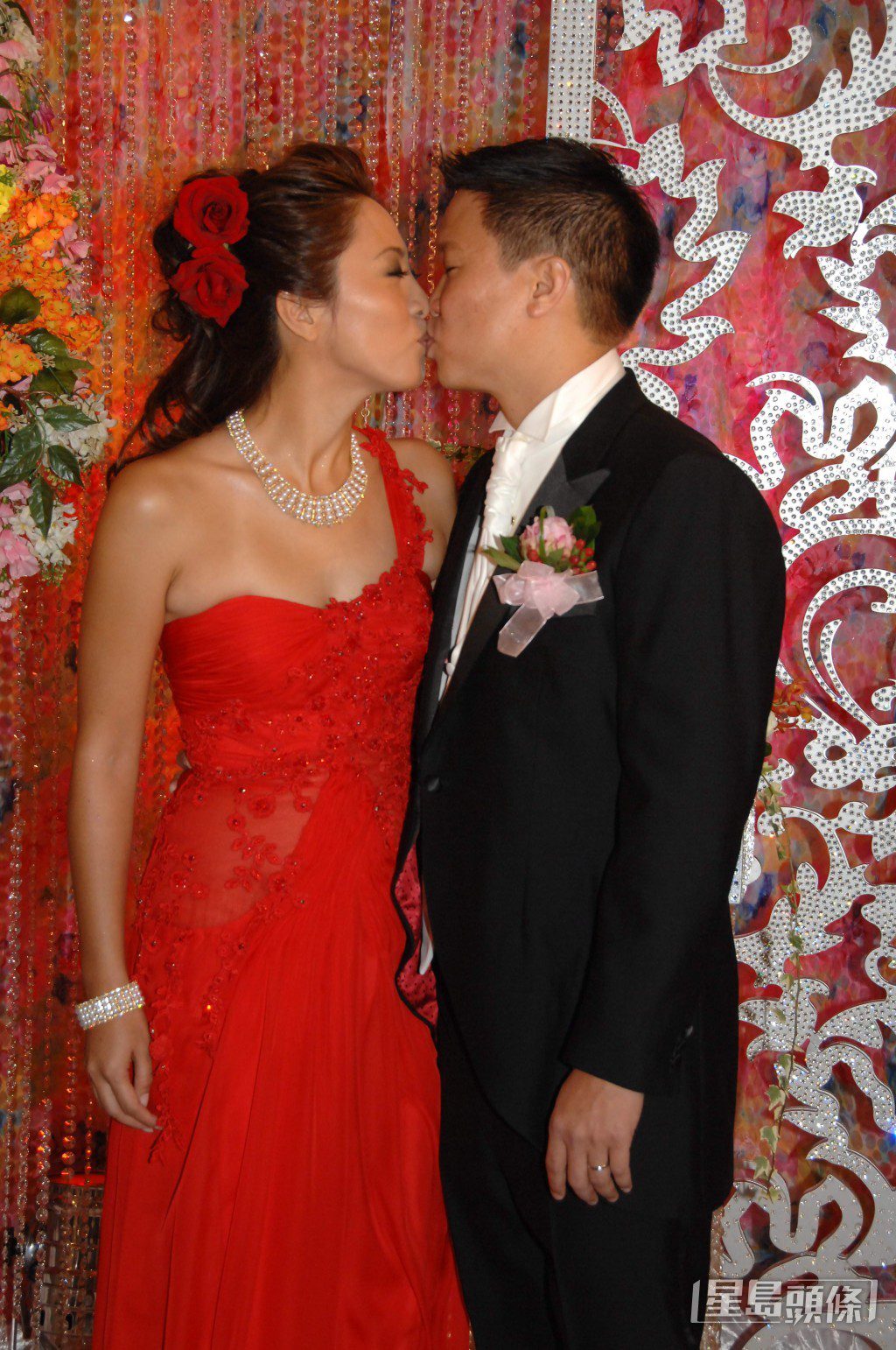 2008年,李樂詩與Ted Lee舉行百萬婚宴,並在眾賓客前深情一吻。