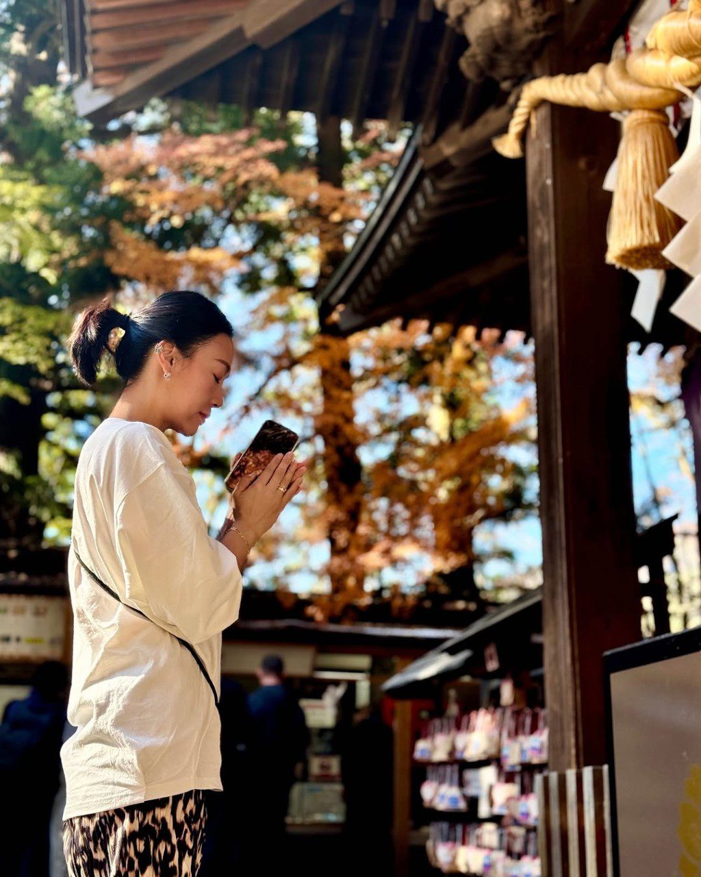 黃心穎也有到神社祈福。
