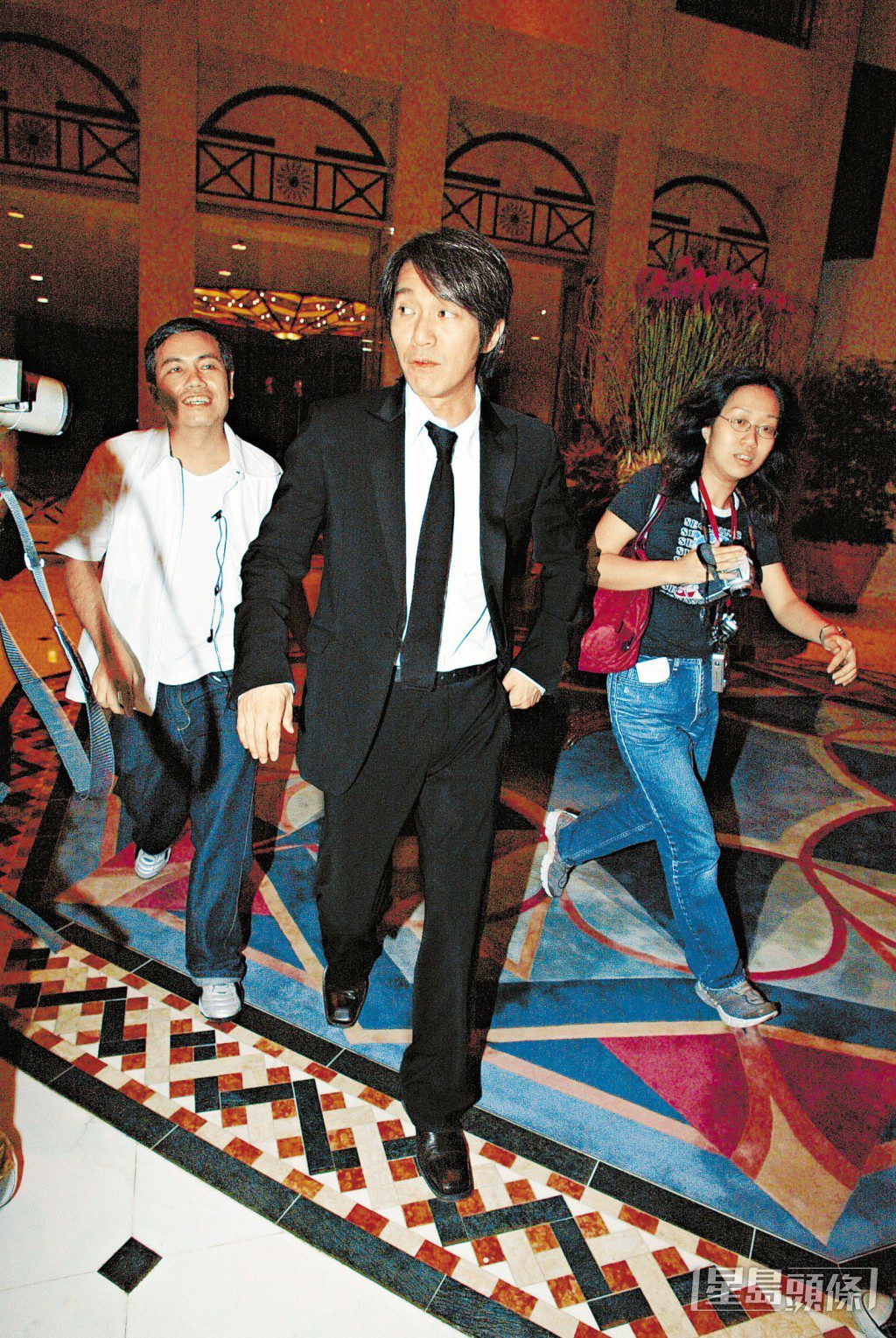 田啟文回憶,周星馳當時對他說:「我自己開公司啊,過嚟幫我啊」,令他非常開心。