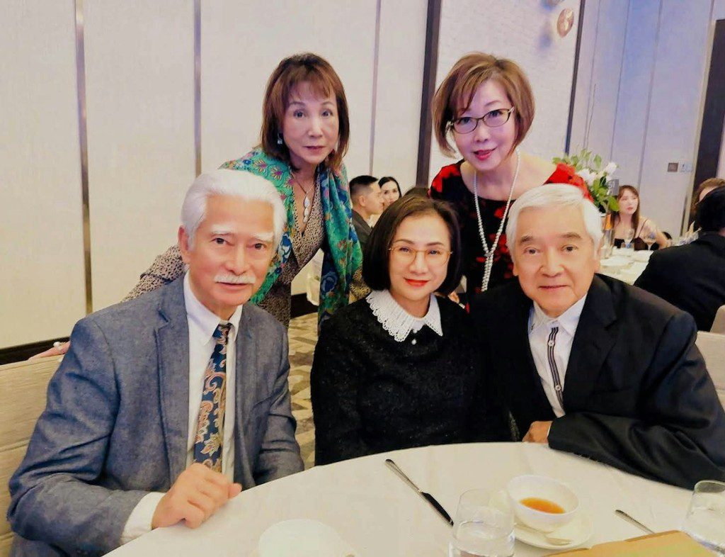 秦沛、周秀蘭、高雄近日在加拿大聚首,機會難得。