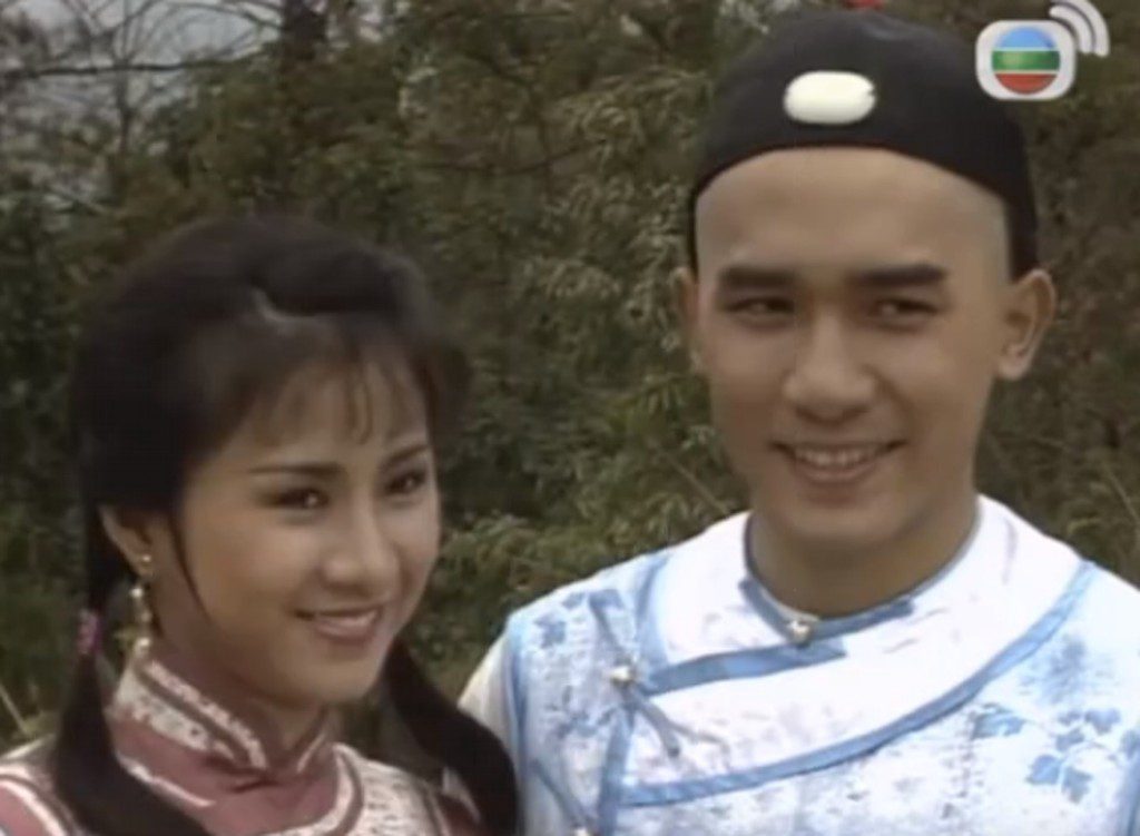 周秀蘭在梁朝偉版《鹿鼎記》中飾演雙兒,有「最美雙兒」之稱。