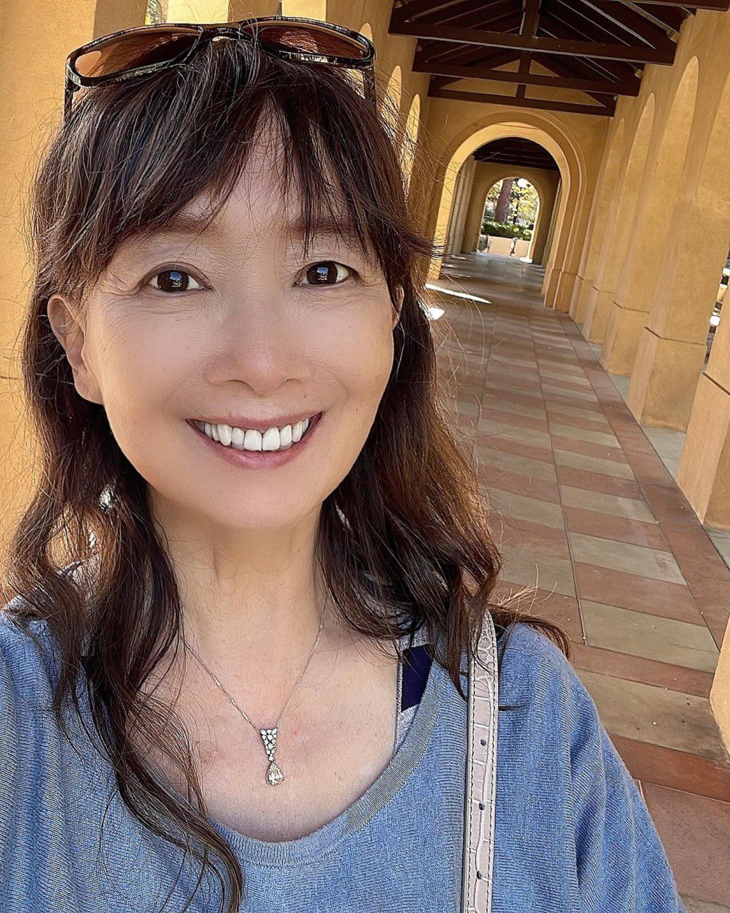 陳美齡感恩母校對她及三名兒子的栽培。