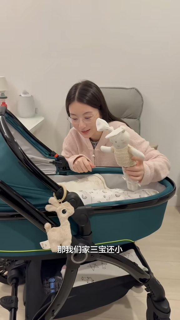 方媛的細女去年出生。