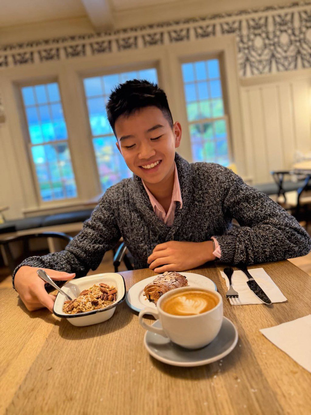 13歲的次子Marco身高增長得特別快。