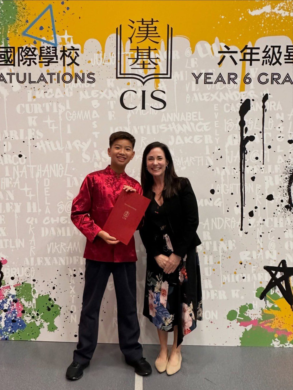 一年前小學畢業的次子Marco,當時仍帶有童稚氣息。