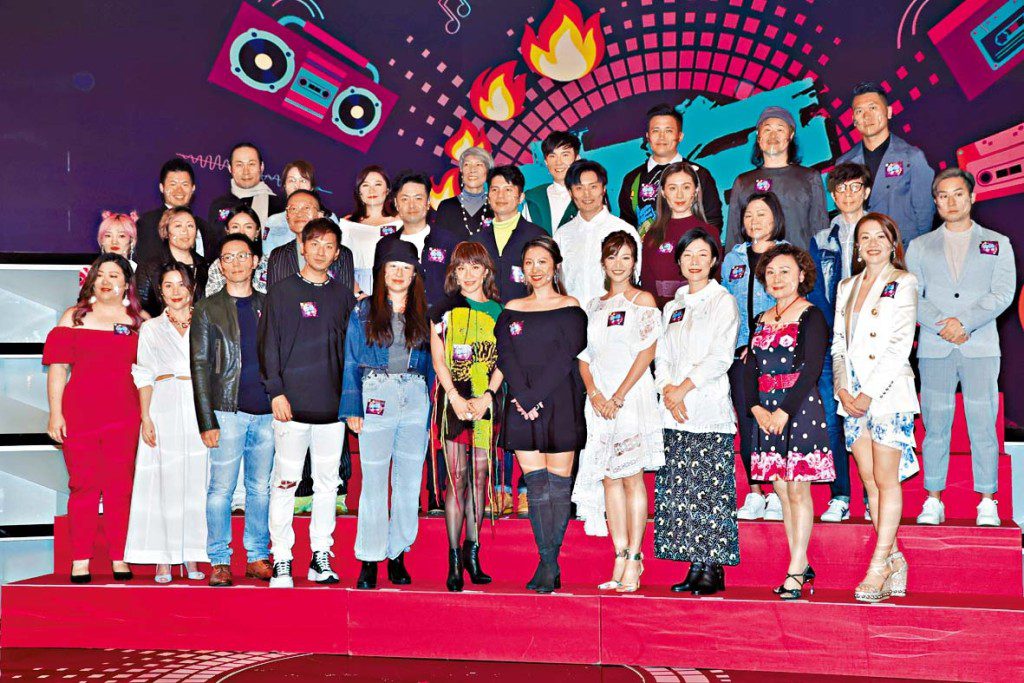 曹敏寶參加《中年好聲音》,成功晉身15強。